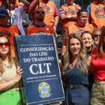 AGU pede bloqueio de R$ 2,5 bi de 12 associações por fraudes no INSS
