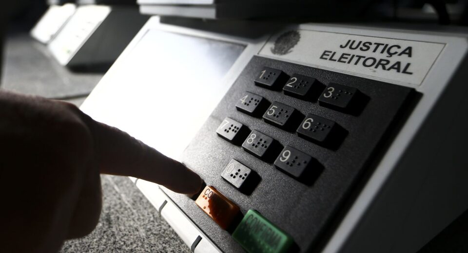 carmen-lucia-pede-que-eleitor-regularize-titulo-ate-19-de-maio